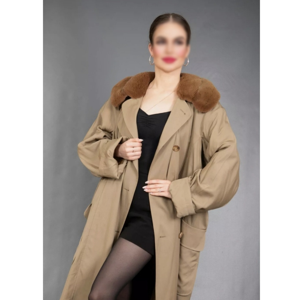 AMAZING GENUINE REAL SHEARED SOFTEST FUR EUROPEAN MUSKRAT LUXURY LADIES JACKET.